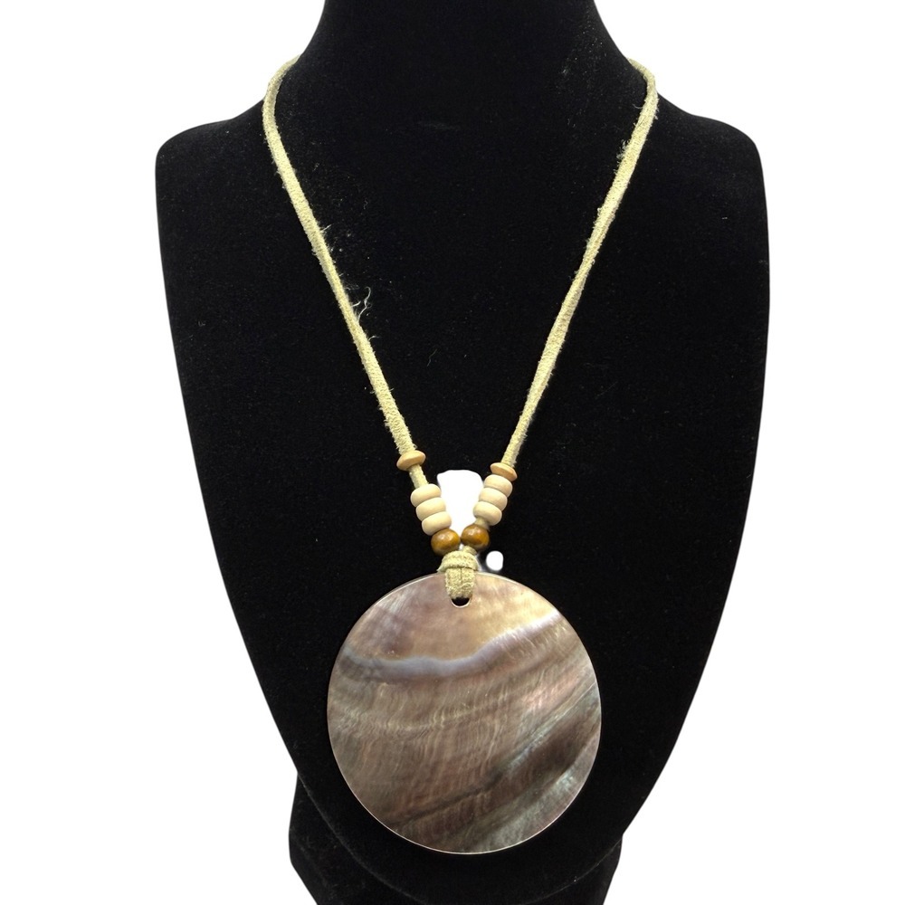 NY Iridescent Shell Pendant and Necklace Beige Cord Wood Beads Jewelry 10.5 in